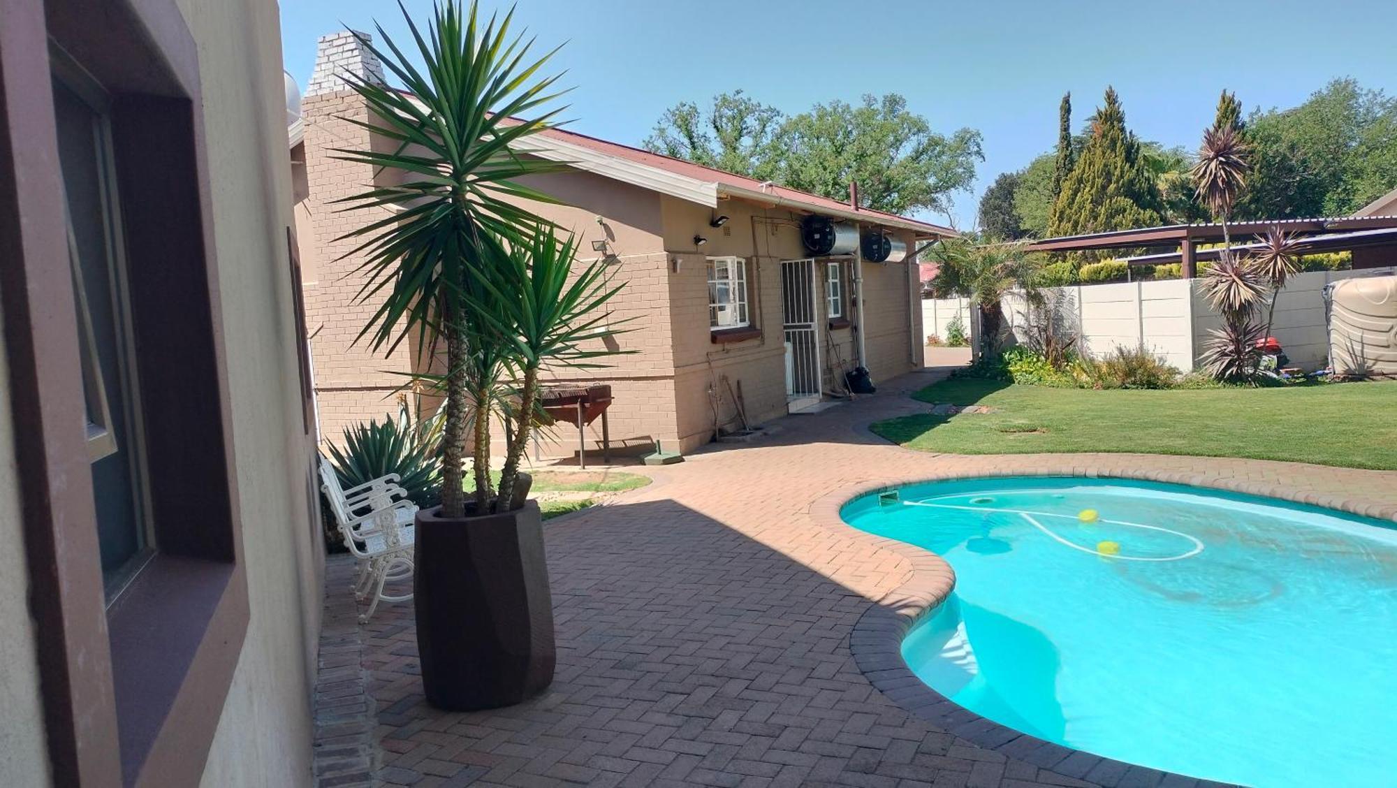Easy Inn Guesthouse Welkom Εξωτερικό φωτογραφία